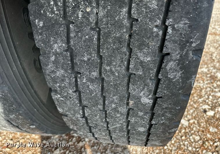 image for item DM2678 2015 Kenworth  T680 semi truck