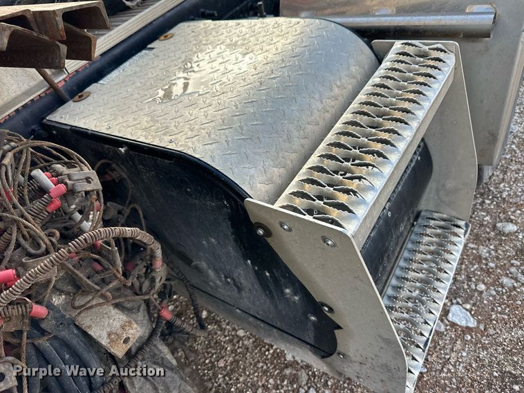 image for item DM2679 2017 Volvo VN Series semi truck