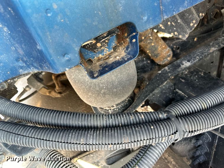 image for item DM2679 2017 Volvo VN Series semi truck