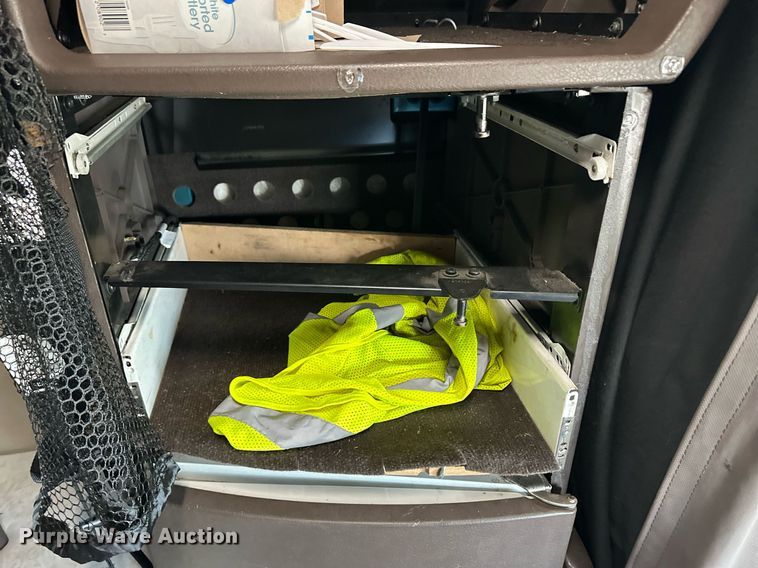 image for item DM2679 2017 Volvo VN Series semi truck