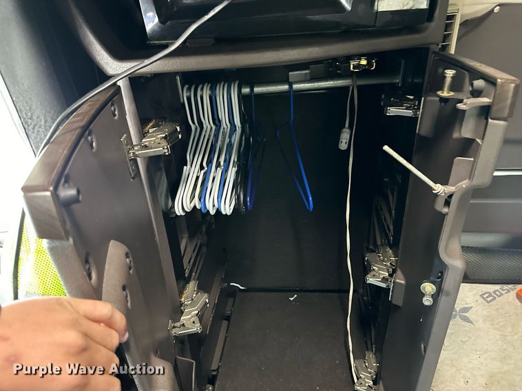 image for item DM2679 2017 Volvo VN Series semi truck