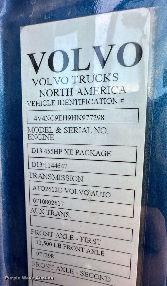 image for item DM2679 2017 Volvo VN Series semi truck