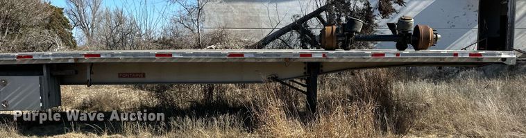 image for item DM2680 2005 Fontaine flatbed trailer