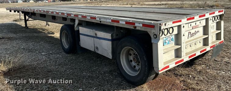 image for item DM2682 2007 Fontaine flatbed trailer