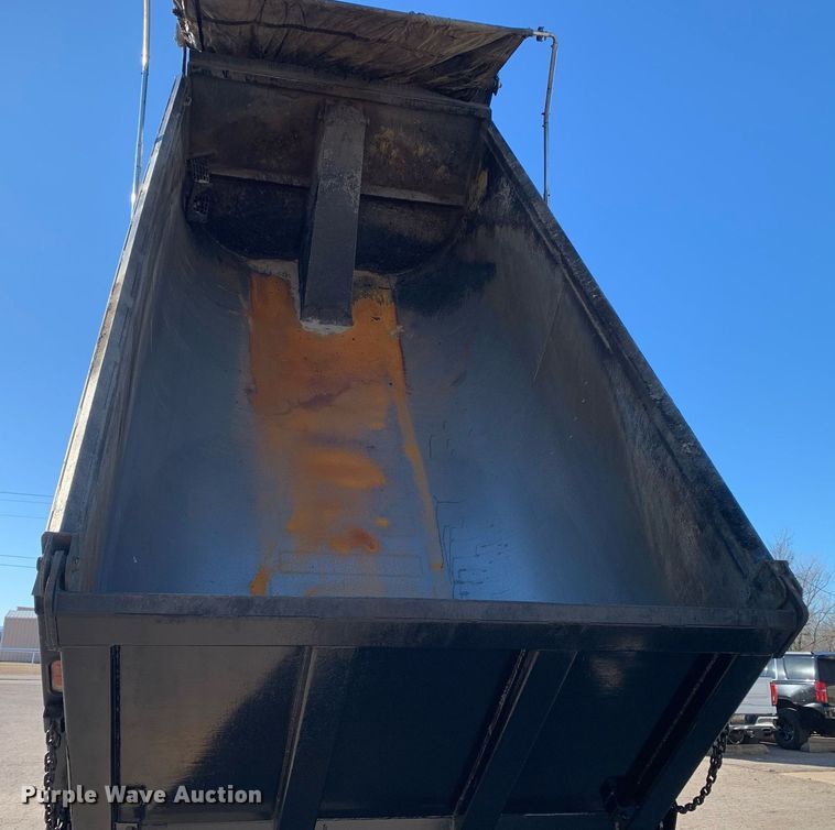 image for item DM7732 2016 Kenworth T880 dump truck