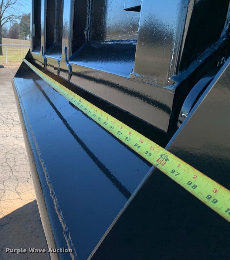 image for item DM7732 2016 Kenworth T880 dump truck