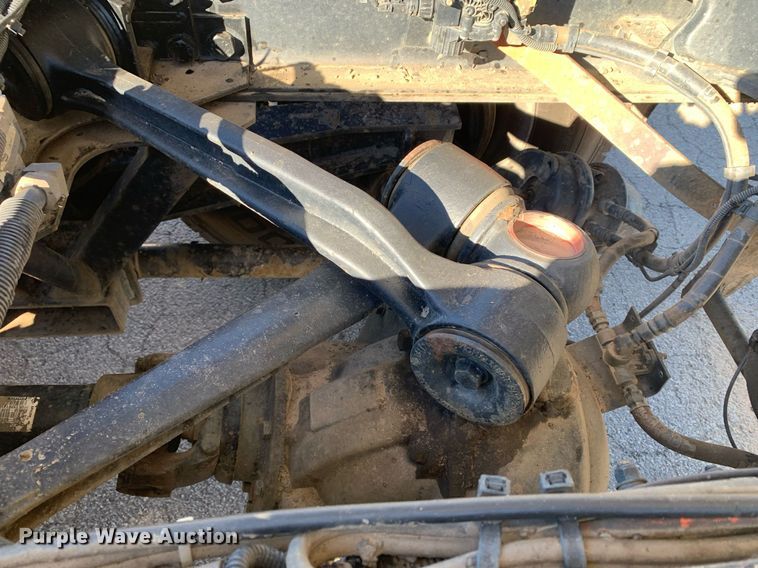 image for item DM7732 2016 Kenworth T880 dump truck