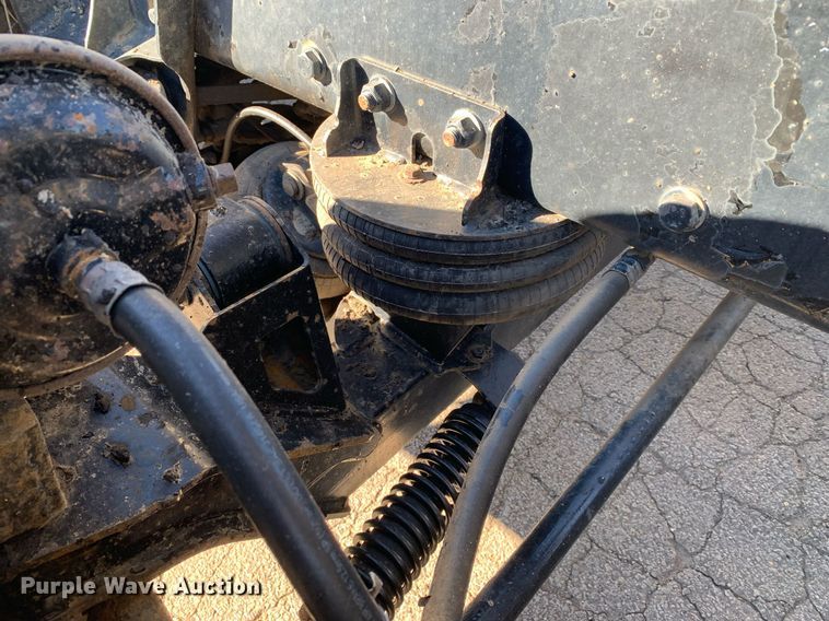 image for item DM7732 2016 Kenworth T880 dump truck