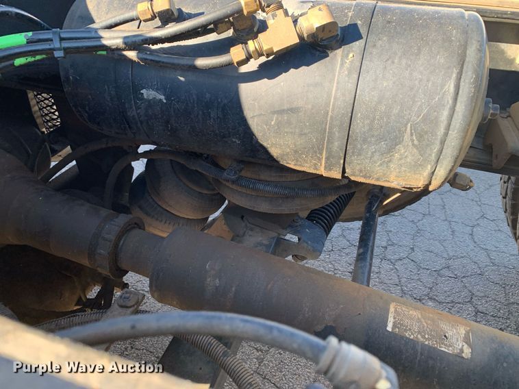 image for item DM7732 2016 Kenworth T880 dump truck