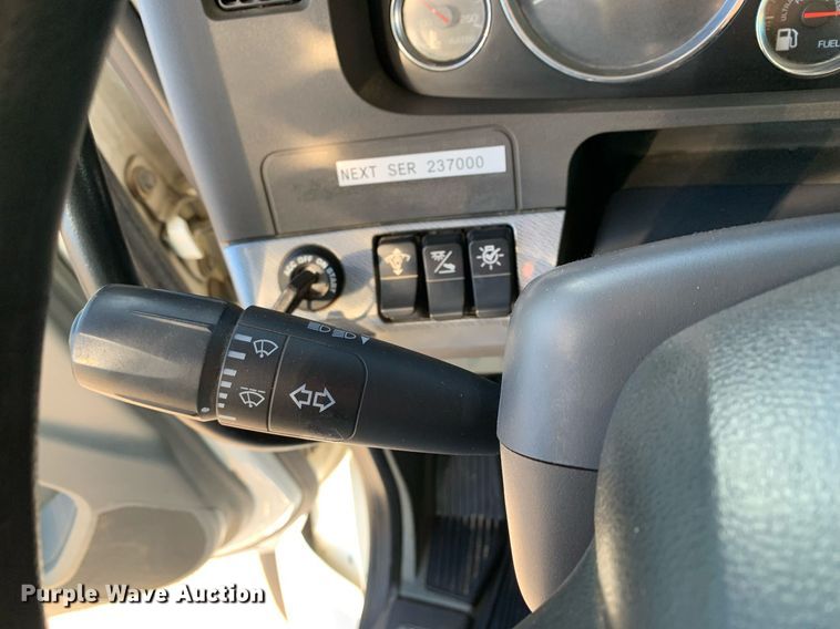 image for item DM7732 2016 Kenworth T880 dump truck