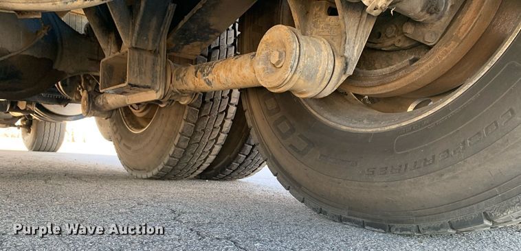 image for item DM7732 2016 Kenworth T880 dump truck