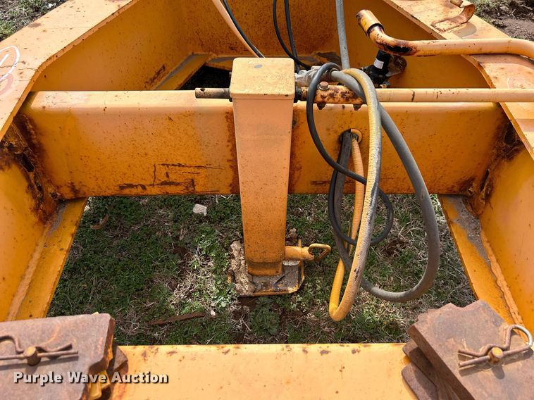 image for item DN0689 Trail King stinger axle extension