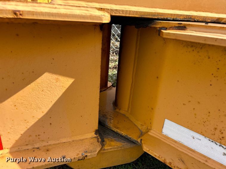 image for item DN0689 Trail King stinger axle extension