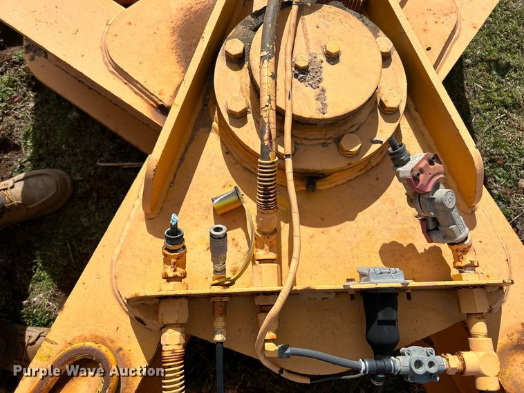 image for item DN0689 Trail King stinger axle extension