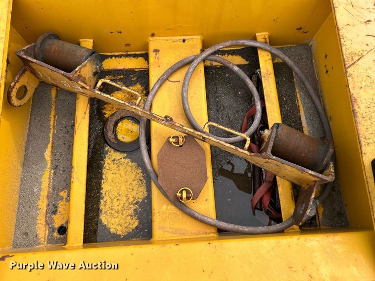 image for item DN0691 Trail King flip neck