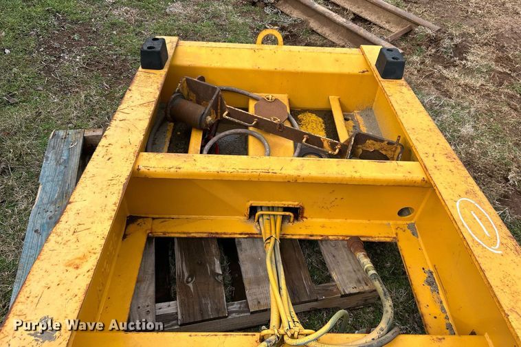 image for item DN0691 Trail King flip neck