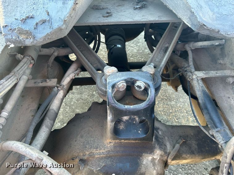 image for item DN0695 2014 Kenworth  T660 semi truck