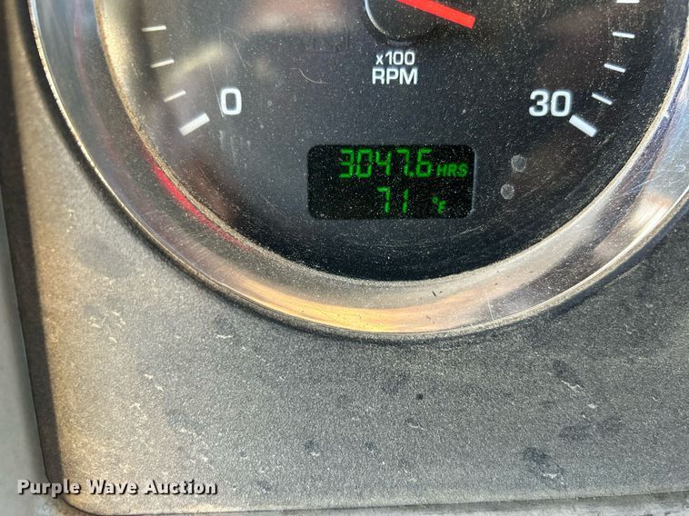 image for item DN0695 2014 Kenworth  T660 semi truck