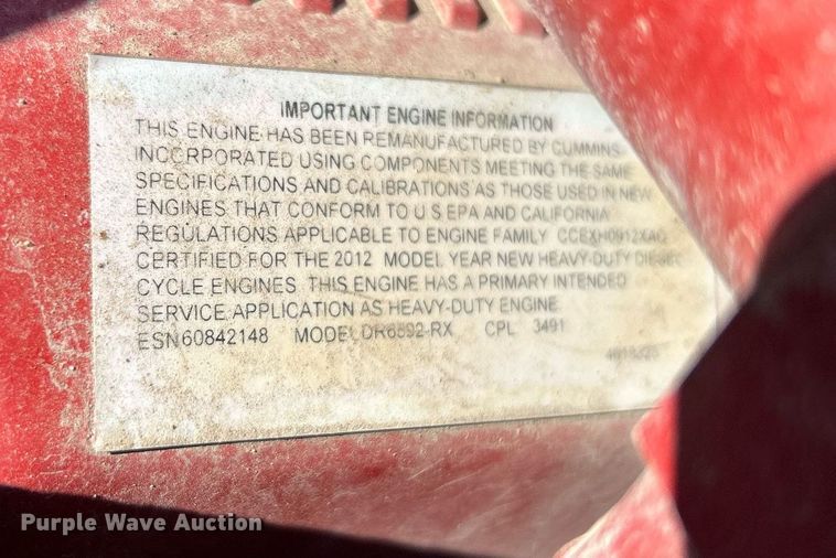 image for item DN0697 2012 Peterbilt  367 semi truck