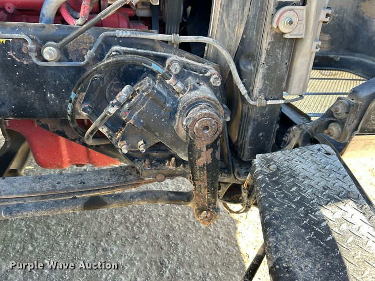 image for item DN0697 2012 Peterbilt  367 semi truck