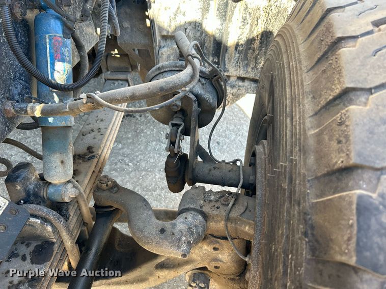 image for item DN0697 2012 Peterbilt  367 semi truck