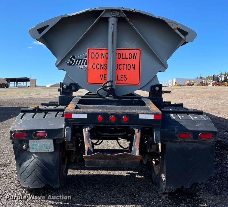 image for item DN3752 1999 Smith SC2002 side dump trailer