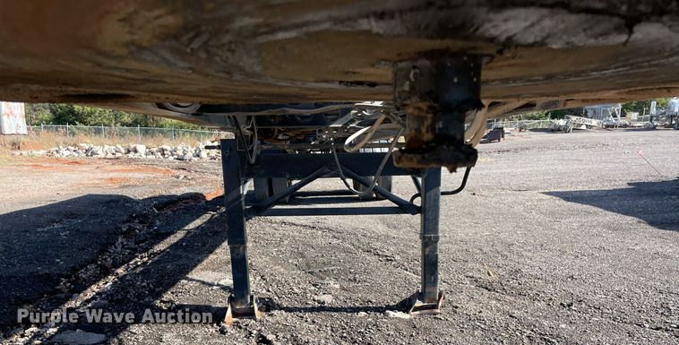 image for item DN3752 1999 Smith SC2002 side dump trailer