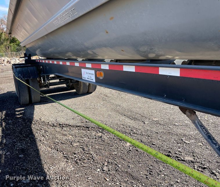 image for item DN3752 1999 Smith SC2002 side dump trailer