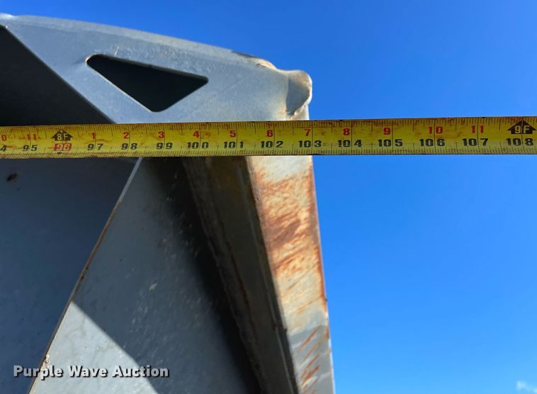 image for item DN3752 1999 Smith SC2002 side dump trailer