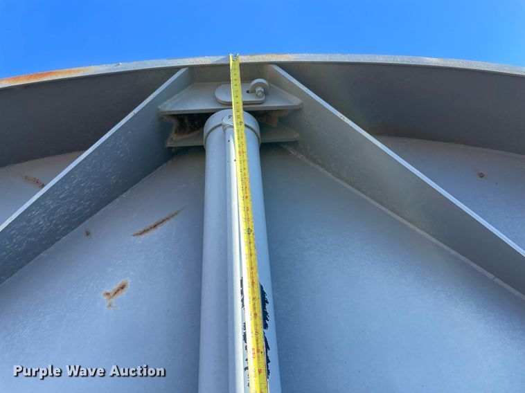 image for item DN3752 1999 Smith SC2002 side dump trailer