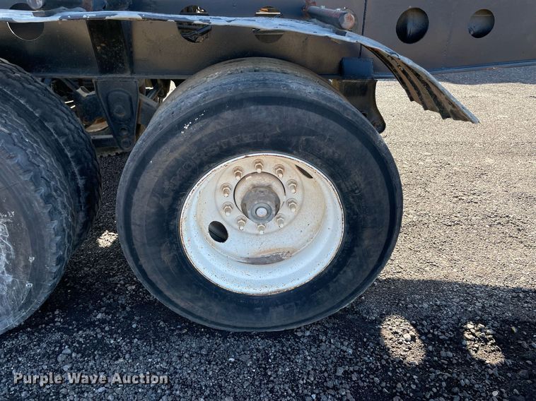 image for item DN3752 1999 Smith SC2002 side dump trailer