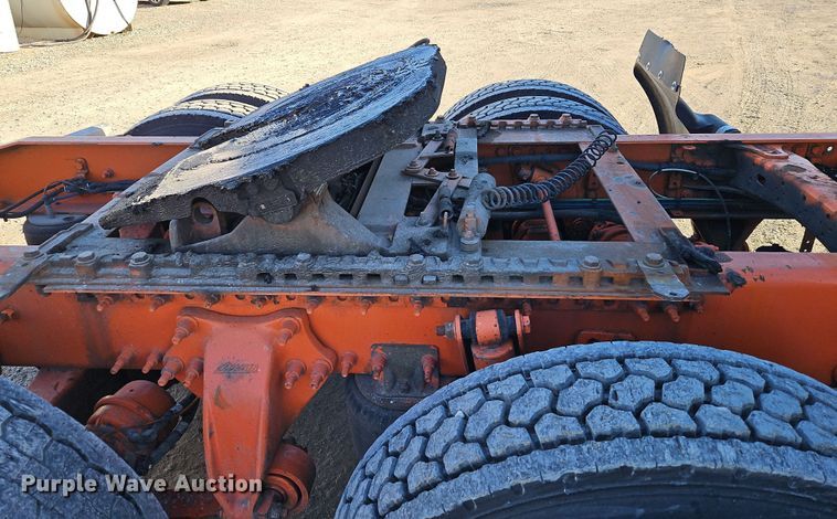 image for item DN7154 2016 Freightliner  Cascadia semi truck