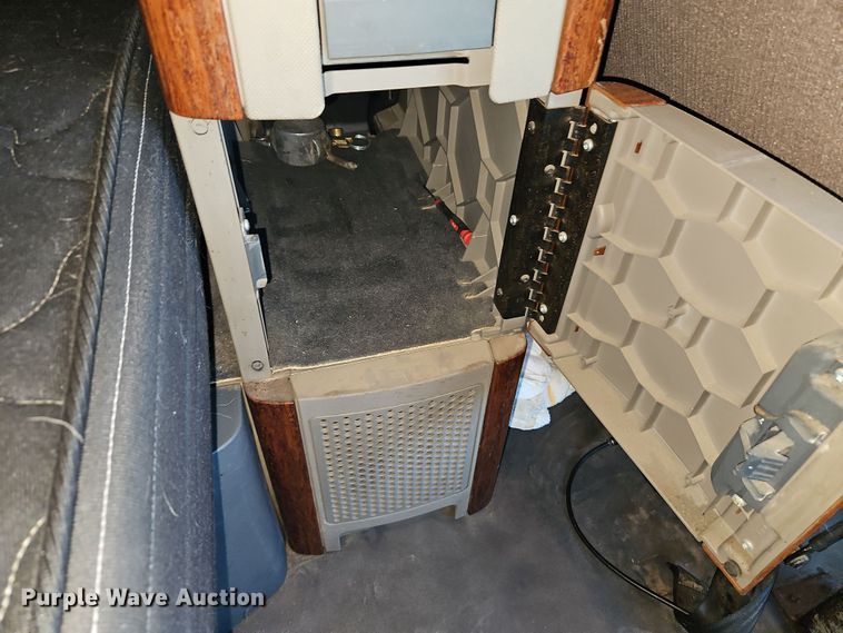 image for item DN7154 2016 Freightliner  Cascadia semi truck