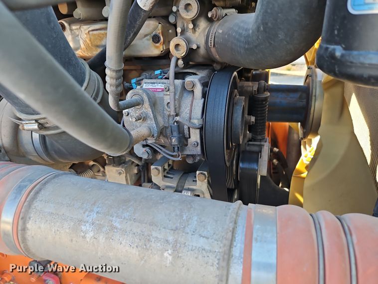 image for item DN7154 2016 Freightliner  Cascadia semi truck