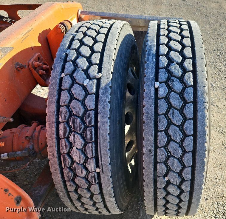 image for item DN7154 2016 Freightliner  Cascadia semi truck