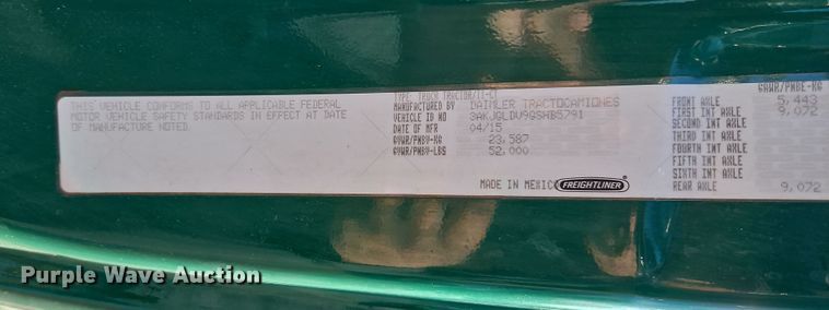 image for item DN7154 2016 Freightliner  Cascadia semi truck