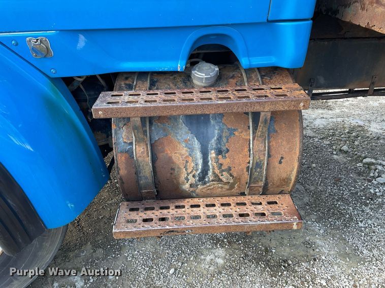 image for item DP0280 2002 Sterling  L-Line flatbed truck