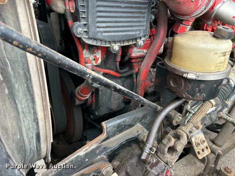 image for item DS0791 2008 Peterbilt  386 semi truck