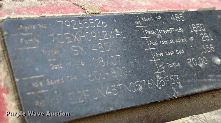 image for item DS0791 2008 Peterbilt  386 semi truck