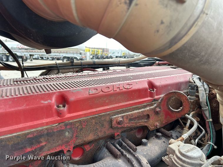 image for item DS0791 2008 Peterbilt  386 semi truck