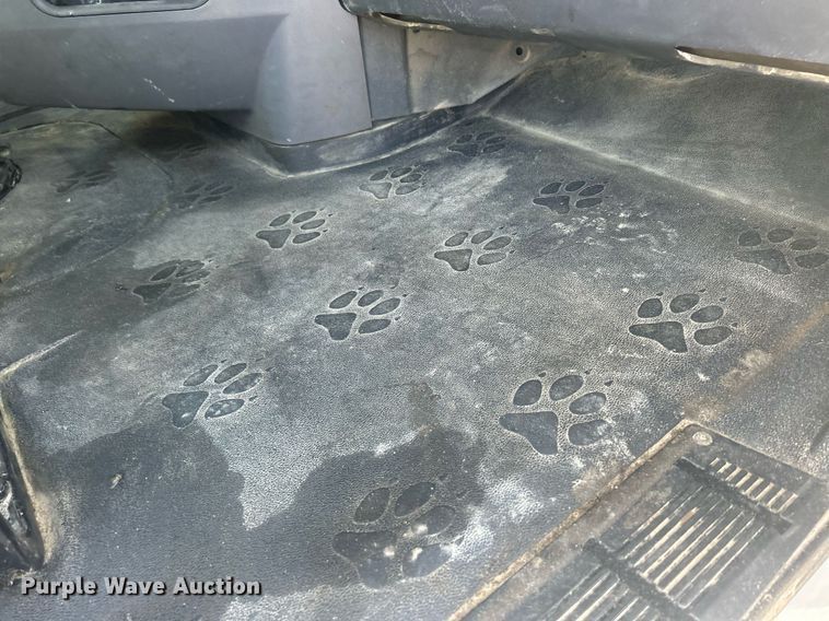 image for item DS0795 2011 Mack CXU613 semi truck