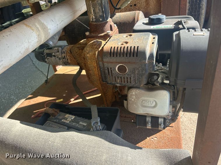 image for item DS0810 1970 Fruehauf  tank trailer