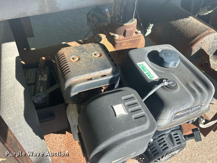 image for item DS0810 1970 Fruehauf  tank trailer