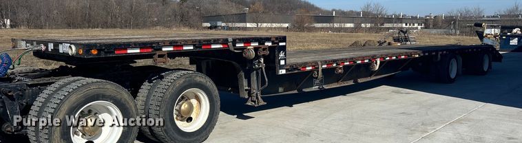 image for item DS0811 2004 Jet drop deck equipment trailer