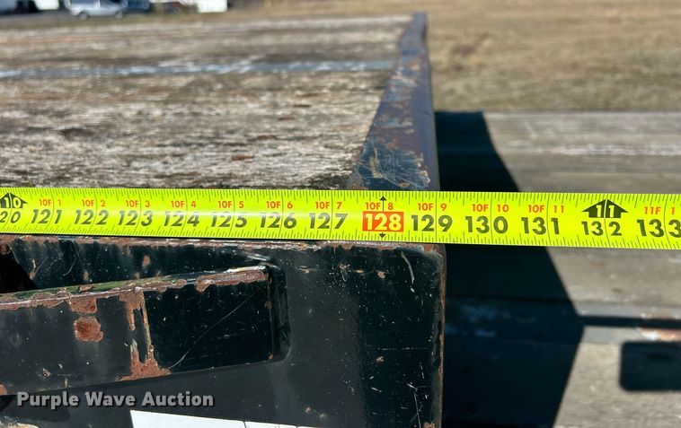 image for item DS0811 2004 Jet drop deck equipment trailer