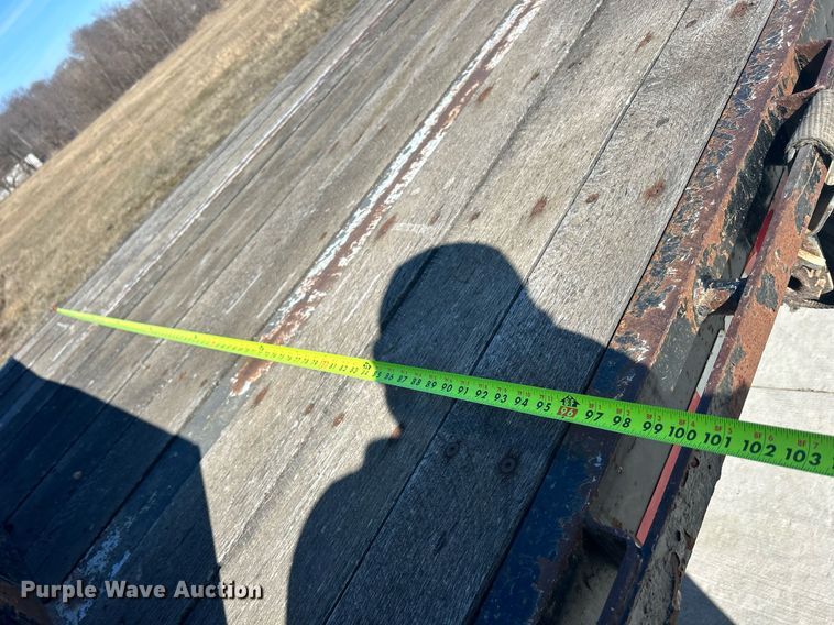 image for item DS0811 2004 Jet drop deck equipment trailer