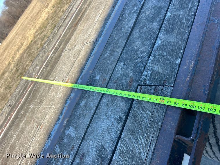 image for item DS0811 2004 Jet drop deck equipment trailer