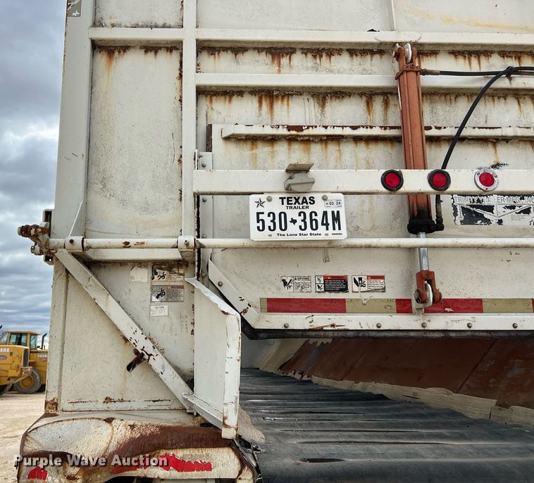 image for item DS2879 2008 Trinity Eagle Bridge live bottom trailer