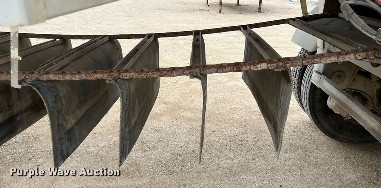 image for item DS2879 2008 Trinity Eagle Bridge live bottom trailer