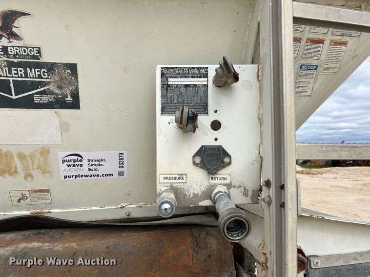 image for item DS2879 2008 Trinity Eagle Bridge live bottom trailer